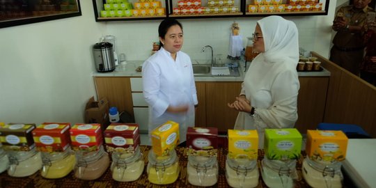 Menko Puan Resmikan Kafe Jamu di Sukoharjo, Pertama di Indonesia