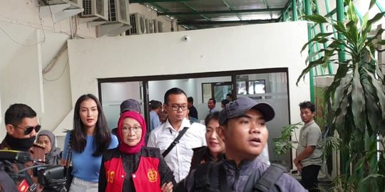 Sidang Putusan Sela, Ratna Sarumpaet Pasrah Pada Keputusan Hakim