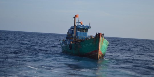 Anak Buah Menteri Susi Kembali Tangkap 2 Kapal Asing Berbendera Vietnam