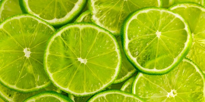 5 Bahan Alami untuk Atasi Ketombe Kronis