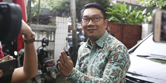 Hari Pencoblosan Semakin Dekat, Ridwan Kamil Masih Santai Kampanyekan Jokowi