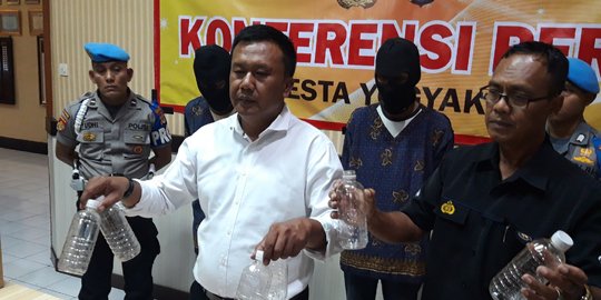2 Penjual Ciu di Yogya Ditangkap usai 6 Orang Tewas Gara-Gara Miras Oplosan