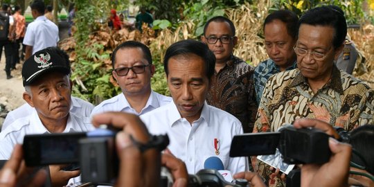 Jokowi Minta Bank BUMN Bantu Petani Beli Mesin Pertanian