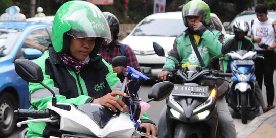 Atur Ratusan Ojek Online Kerap Bikin Macet, Shelter di Depok Lama Diujicoba