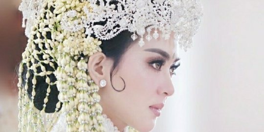 Syahrini Segera Luncurkan Single Baru Berjudul Restu