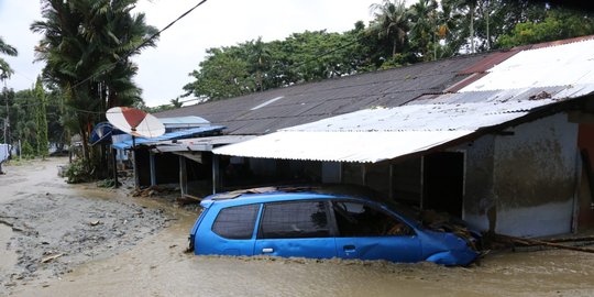 Bank BRI Salurkan Bantuan bagi Korban Banjir Bandang di Sentani