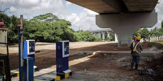 Melihat Pembangunan Parkir Kendaraan untuk Penumpang MRT