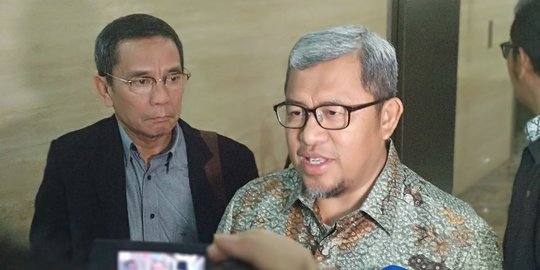 Aher Akui Bahas Meikarta Bersama Neneng Saat Sarapan di Moskow