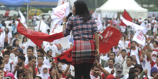 Pedangdut Olivia Noor Mengaku Pernah Diajak Kencan Menteri 