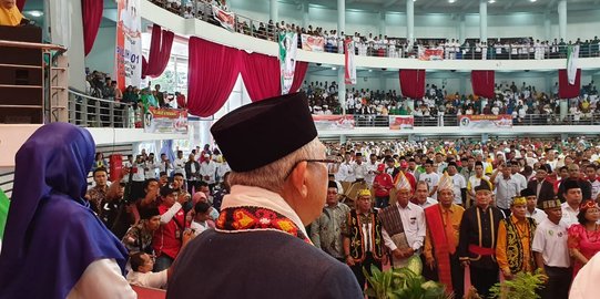 Deklarasi Dukung Jokowi-Ma'ruf, Kiai-Santri Padati Stadion Dome Balikpapan
