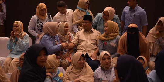 Jubir Prabowo Sebut Badan Eksekutif Mahasiswa Kalah Dengan Barisan Emak-Emak Militan