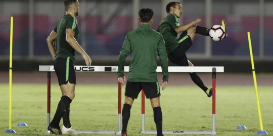 Latihan Timnas Indonesia Lebih Relaks di Era Simon McMenemy