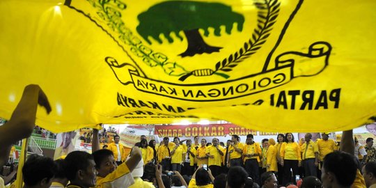 Golkar Nilai Resistensi Masyarakat ke PSI Tinggi Bikin Elektabilitas Jokowi Turun