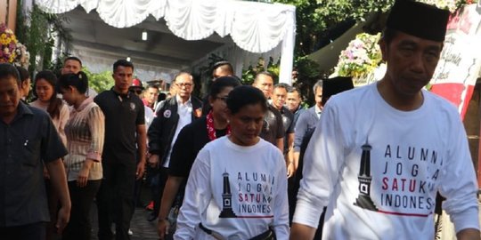 Jokowi Melayat ke Rumah Duka Direktur TKN di Sleman