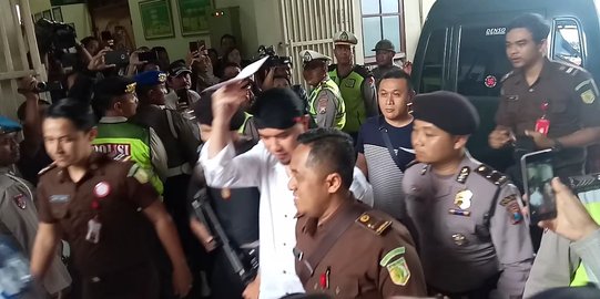 Asam Urat, Ahmad Dhani Dikabarkan 4 Hari Dipasang Infus di Rutan Medaeng