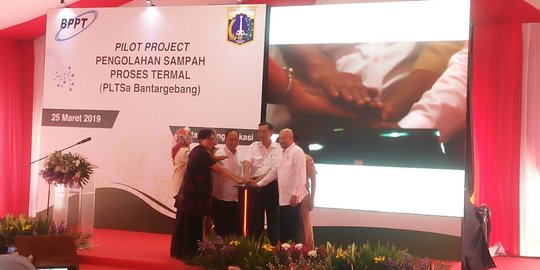 Pemerintah Jokowi Resmikan Proyek Percontohan Pembangkit Listrik Tenaga Sampah