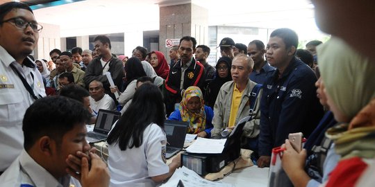 Ribuan Warga Serbu Kantor Kemenhub Daftar Mudik Gratis