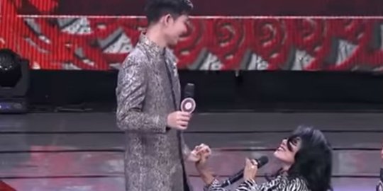 Gara- gara Tatapan Mata, Faul Jatuh Cinta Sama Rita Sugiarto Di LIDA 2019