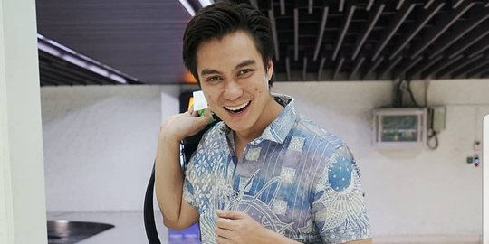 Baim Wong Berhasil Buat Bingung Pedagang Sayur dan Disangka Copet di Pasar, Kenapa?