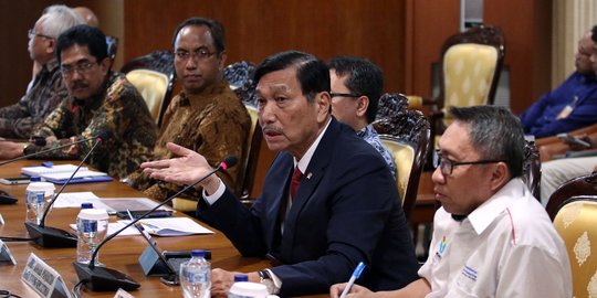 Bela dan Puji Jokowi, Menko Luhut Pesan Jangan Menjelekkan Presiden