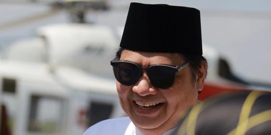 Airlangga Sebut Jokowi Sudah Nyata Tangani soal Pertahanan daripada Prabowo