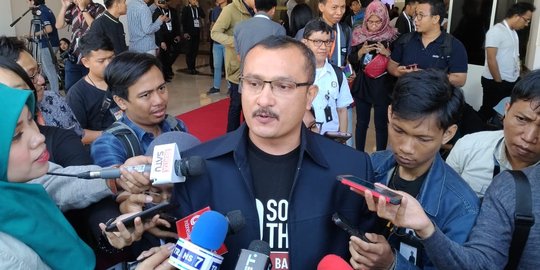 Jokowi Ajak Pendukung ke TPS Pakai Baju Putih, Kubu Prabowo Nilai akan Picu Konflik