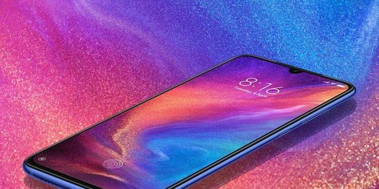 deretan handphone hanya ngecas hitungan menit langsung penuh