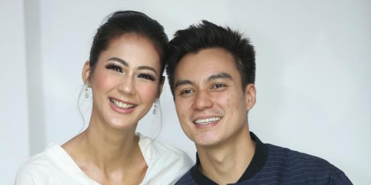 Baim Wong Umumkan Kehamilan Paula Verhoeven