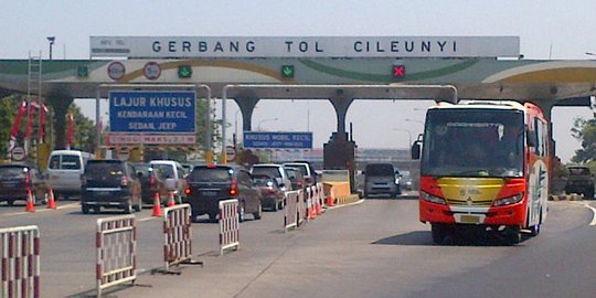 Jokowi Sebut Tol Cigatas Akan Dibangun Hingga Banyumas