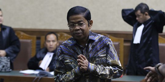 Idrus Marham Tutup Pledoinya dengan Puisi Berjudul 'Keadilan Sebuah Keniscayaan'