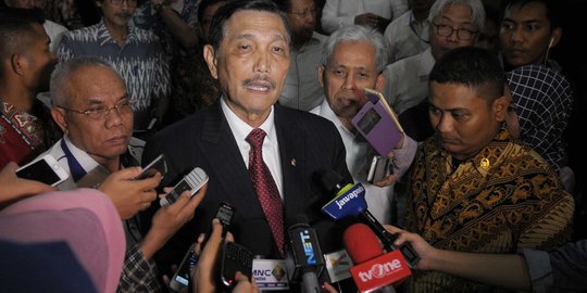Menko Luhut: Industri 4.0 Tekan Perilaku Korupsi