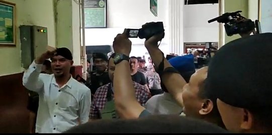 Pendapat Saksi Meringankan Atas Kasus Idiot Ahmad Dhani: Delik Aduan Absolut