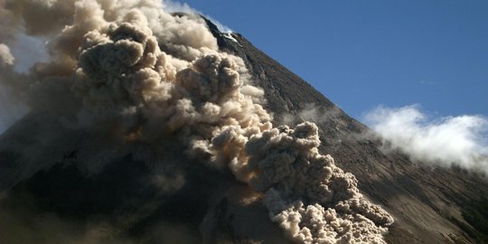 BNPB Pantau Aktivitas 4 Gunung Berapi