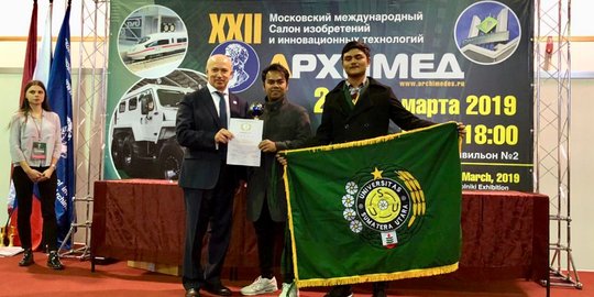 Mahasiswa USU Raih 3 Emas Lomba Inovasi Teknologi di Moscow