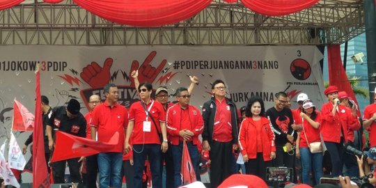 PDIP Minta Kader dan Simpatisan Blusukan Sosialisasikan 3 Kartu Sakti Jokowi