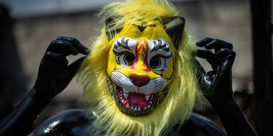 Tradisi Xinacates, Pemuda Meksiko Menghitam