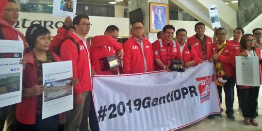 PSI Beri Predikat 'Gabut' Award untuk DPR