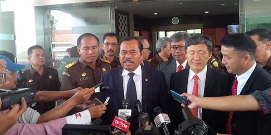 Jaksa Agung Tanggapi Menteri Susi Terkait Dugaan Permainan Lelang Kapal