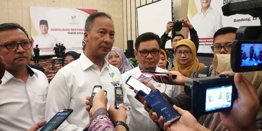 Mensos: Pendamping PKH Bagi-Bagi Kalender Gambar Jokowi Bukan untuk Kampanye