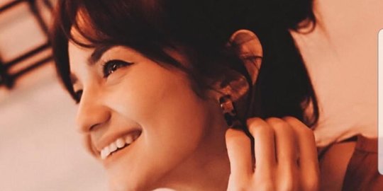 Enzy Storia Dibuat Bingung Karena Hal Ini Merdeka Com