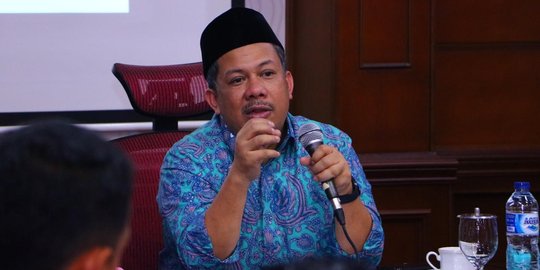 Jelang Pemilu, Fahri Hamzah Minta Menteri Tak Safari Politik