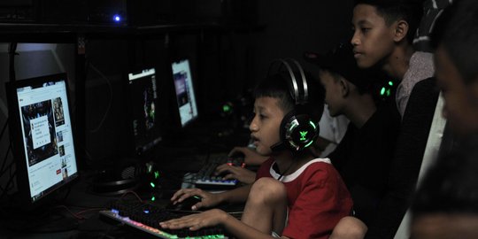 Ini Tanda yang Muncul Ketika Anak Sudah Mengalami Kecanduan Gim Online