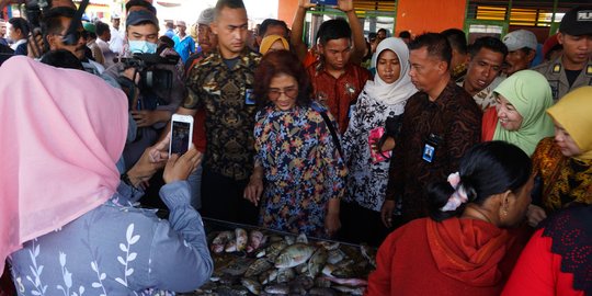 Tidak Lagi Berbau, Susi Bangga Melihat Kawasan Pasar Pelelangan Ikan di Muncar