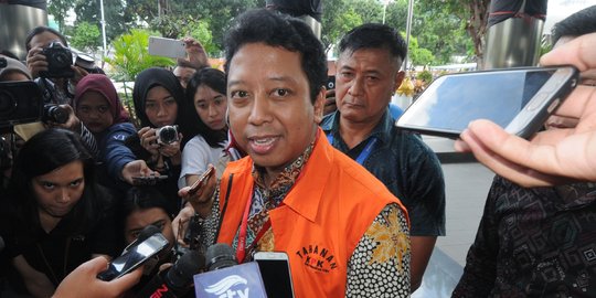 Sakit, Romahurmuziy Dibantarkan ke RS Polri
