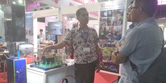 Kontraktor Bangunan Ciptakan Alat Pengusir Hama Tenaga Surya Seharga Rp 13 Juta