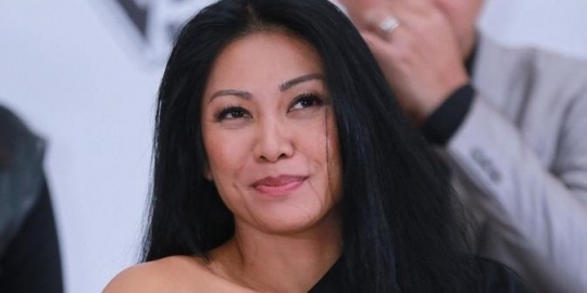 Jawaban Menohok Anggun C Sasmi Saat Disinggung Keputusannya Melepas Status Wni Merdeka Com Jawaban Menohok Anggun C Sasmi Saat Disinggung Keputusannya Melepas Status Wni Merdeka Com