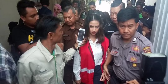 Sosok Menteri yang Berusaha Sewa Vanessa masih Teka Teki