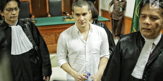Ini Kesaksian Karenina Sunny Soal Agama Steve Emmanuel