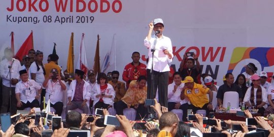 Tak Mau Kalah, Pendukung Jokowi-Ma'ruf Siap Banjiri GBK di Kampanye Akbar