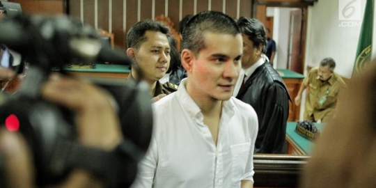Steve Emmanuel Alami Gangguan Mental di Tahanan